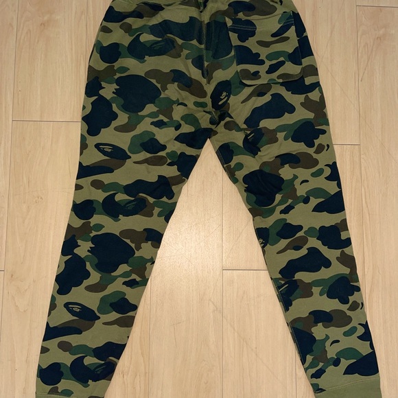 A Bathing Ape Sweatpants - Picture 2 of 3